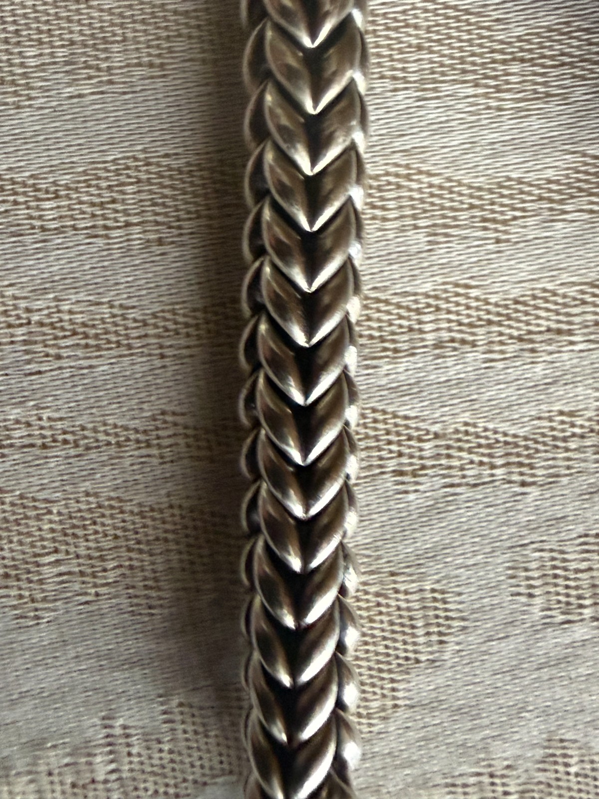 David Yurman 6mm Sterling Silver Chevron Bead Bracelet – Size Large