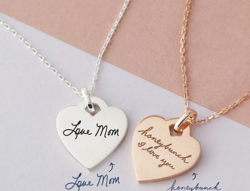Engraved Heart Necklace: Personalized Stainless Steel Pendant with Free Chain