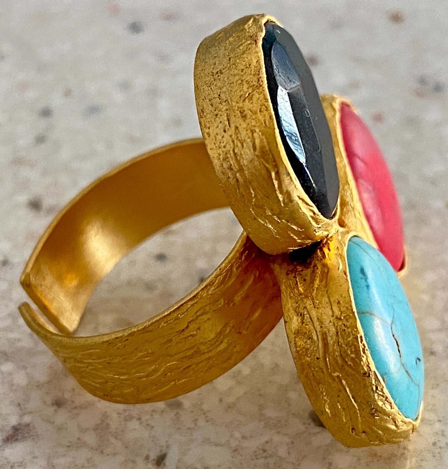 Triple Cluster Statement Ring Textured Gold Tone Adjustable Black Blue Red