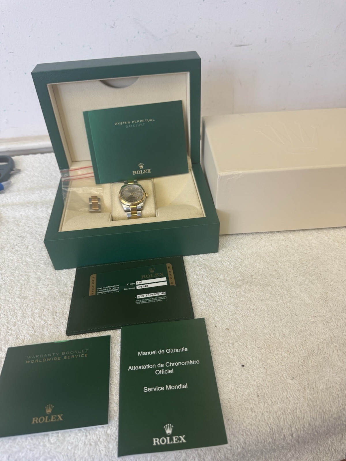 ROLEX 2 TONE 31MM OYSTER PERPETUAL DATEJUST FULL SET REF: 178243- 103 GRAMS