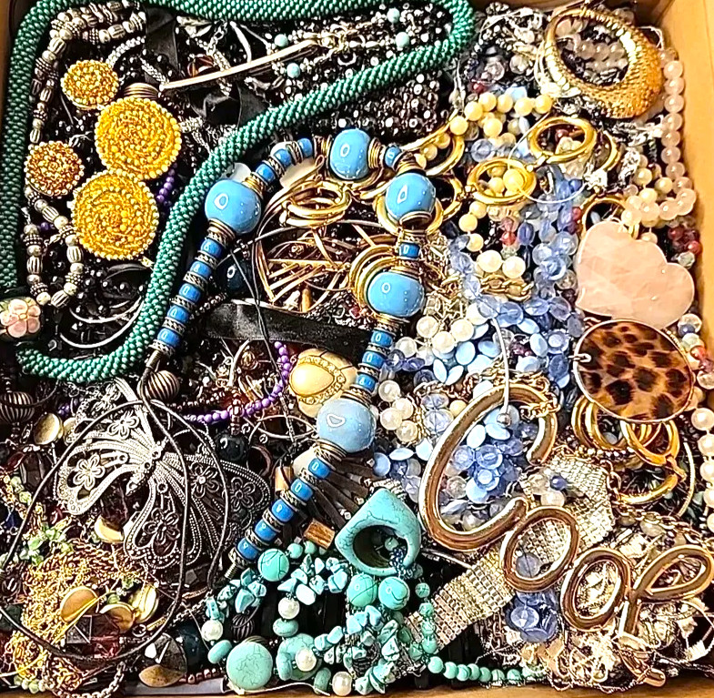 FREE SHIP 5 Pound Unsorted Huge Lot Jewelry VTG Now Junk Art Craft Treasure Box!