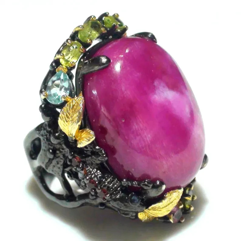 Cherry Ruby 86.30 carat Lizard Ring, Sterling Silver, Black & Yellow Gold Plated
