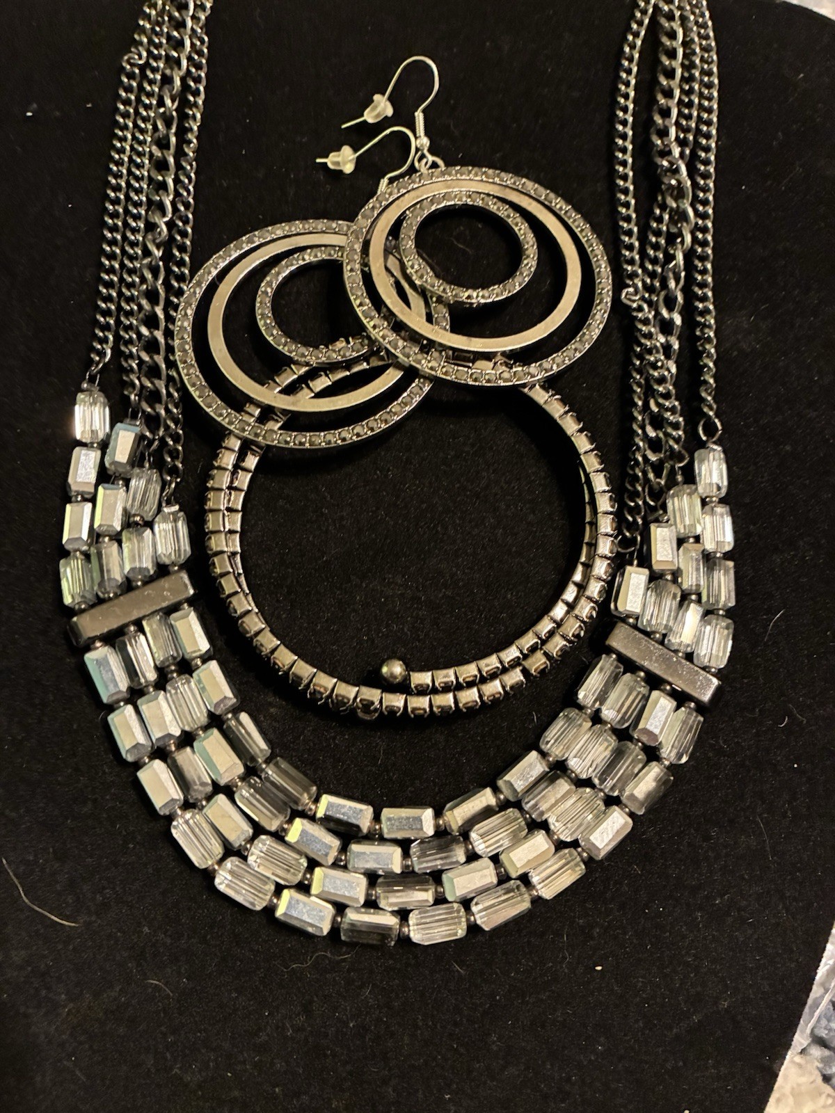 RHINESTONE NECKLACE, EARRING SET PROM, WEDDING, SPECIAL OCCASION