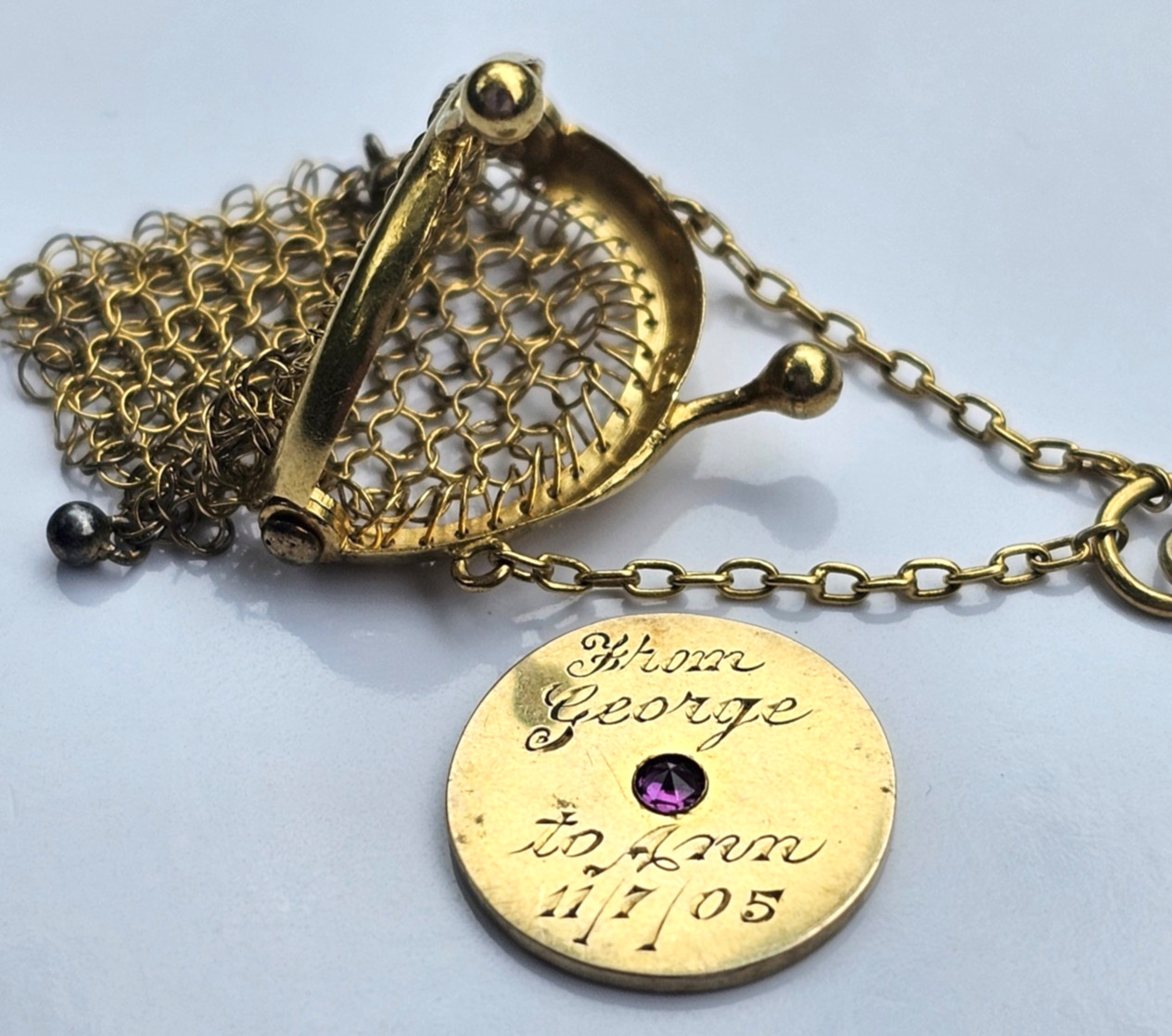 18K Gold Antique Mesh Purse Good Luck Love Token Coin Inside Charm Pendant 1905