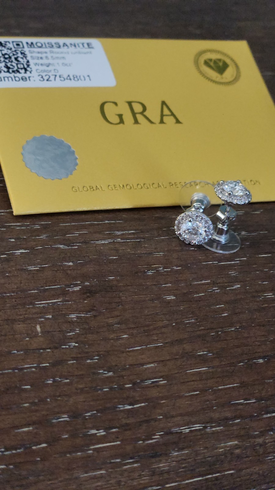 GRA Certified Moissanite Stud Earrings Round Cut Sparkling Screw Back Jewelry