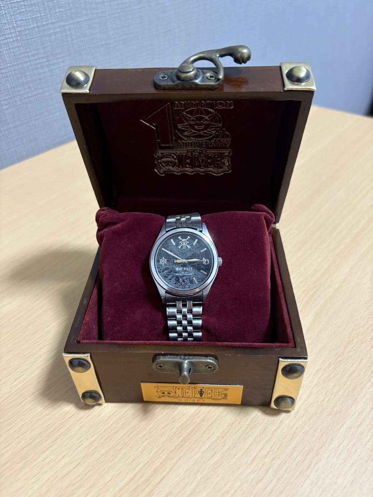 SEIKO One Piece 10th Anniversary Limited Watch Golden Pose with Box