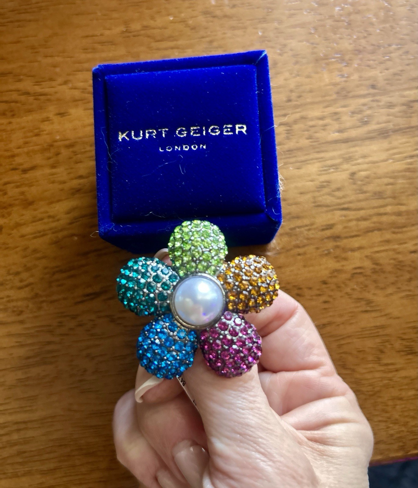 Kurt Geiger London Flower Cocktail Ring Multicolor Rhinestone Faux Pearl Sz 7