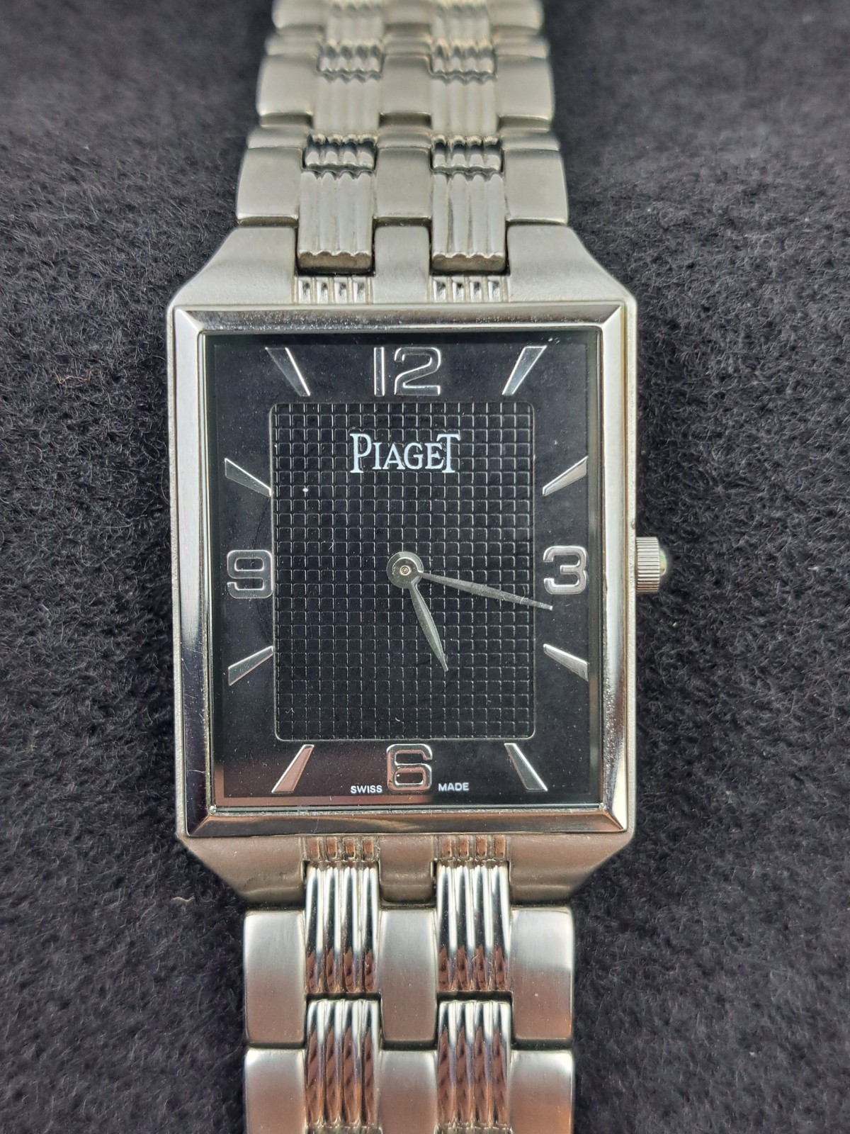 Vintage PIAGET Men’s Wrist Watch Replica Quartz Movement New Works (Read)