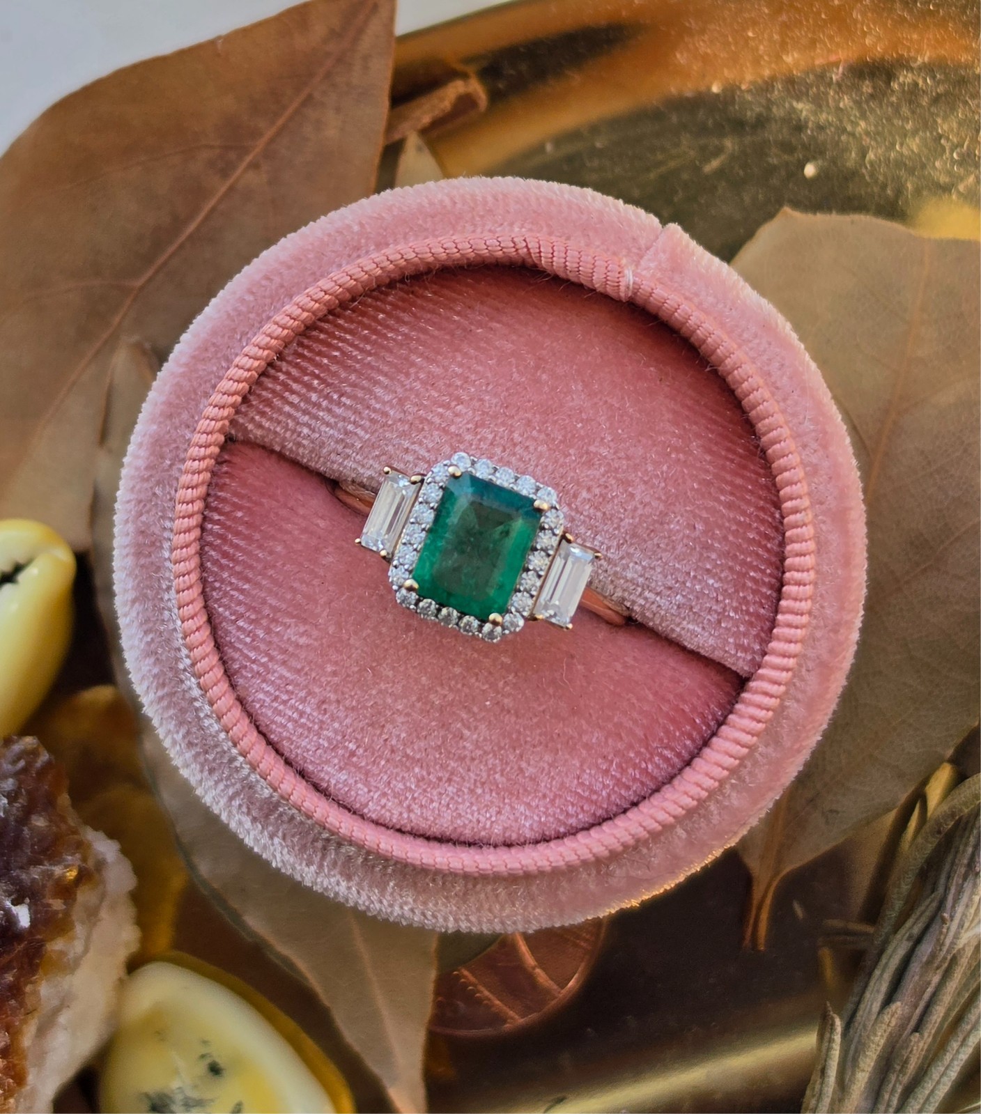 Zambian Emerald 9ct gold ring natural earth mined size P