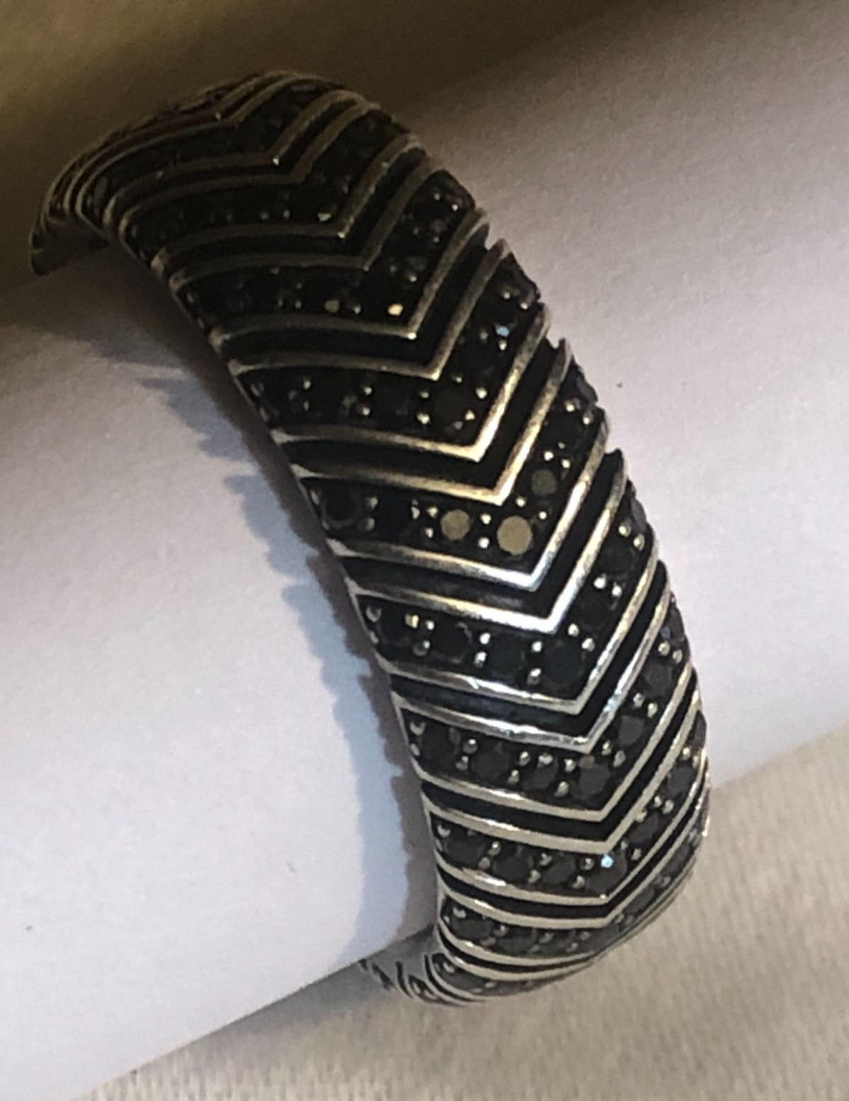 David Yurman Sterling Silver Men’s Chevron Black Diamond Band Ring 8mm – Size 10