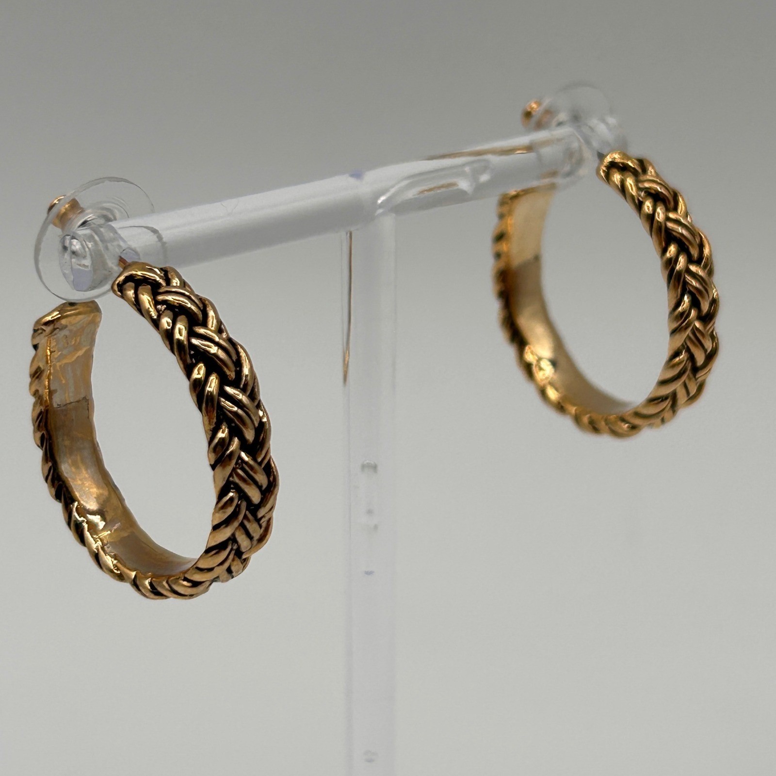 Gold Tone Braided Wheat Chain Hoop Pierced Earrings Textured 1″