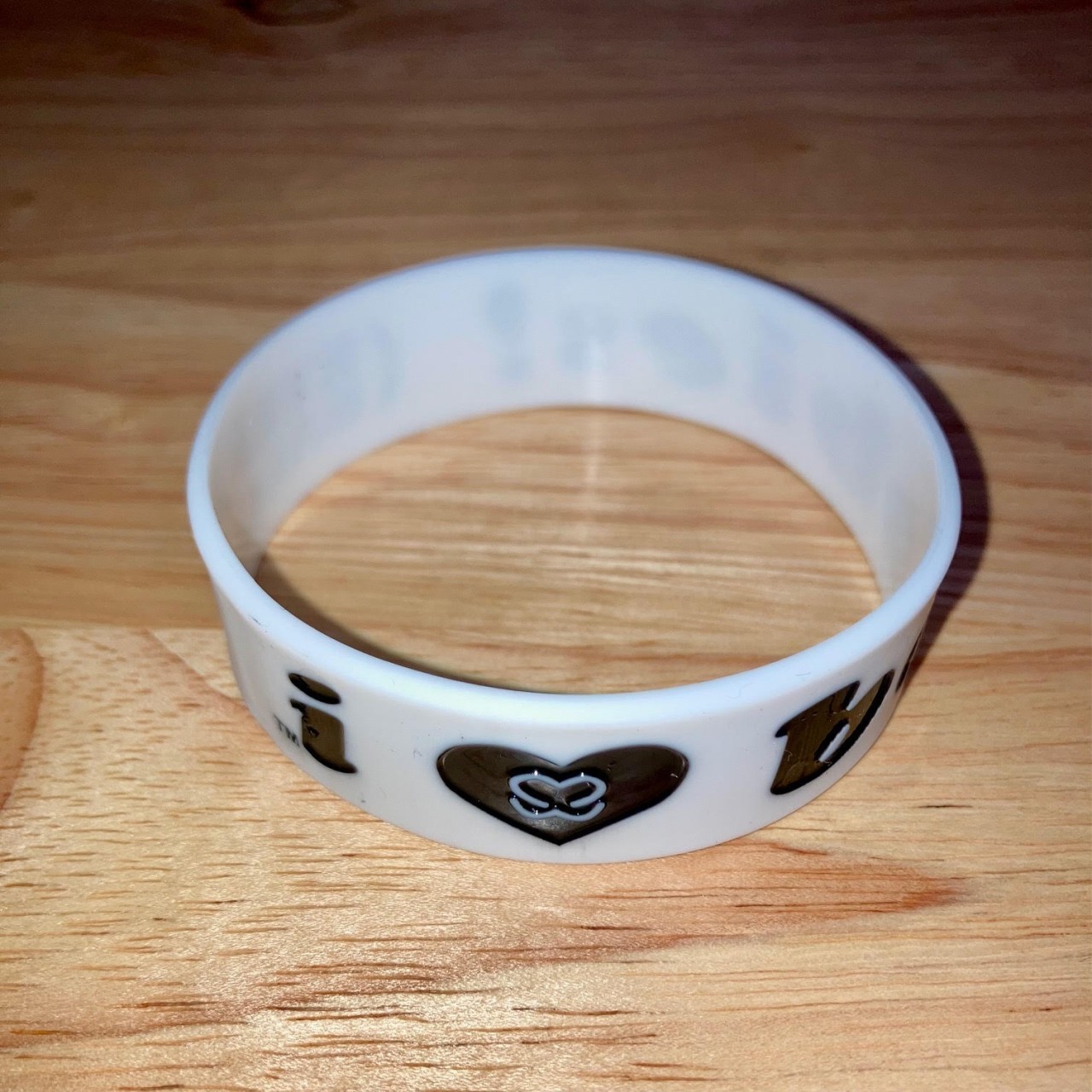 ❤️ I Heart Boobies ❤️ Bracelets – 4 pack for $15 – Breast Cancer Awareness