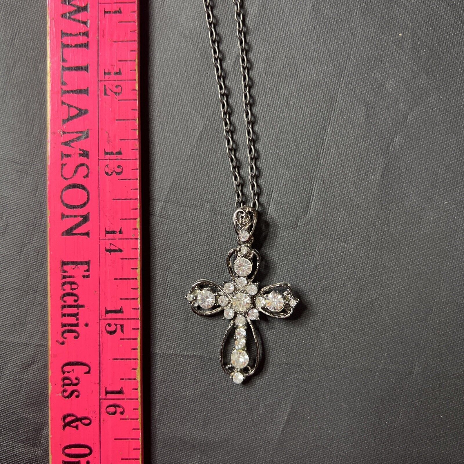 Lot Of Three Simple Simple Necklaces – Cross Classy 16, 20 & 36 Inches