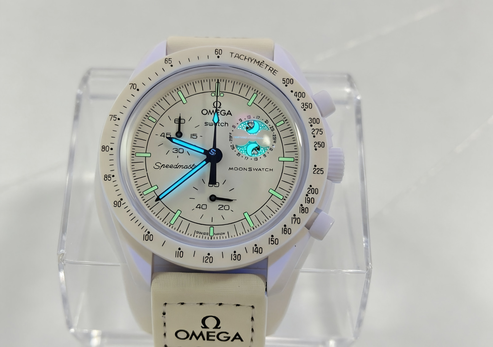 Swatch Bioceramic MoonSwatch Mission TO THE MOON PHASE
