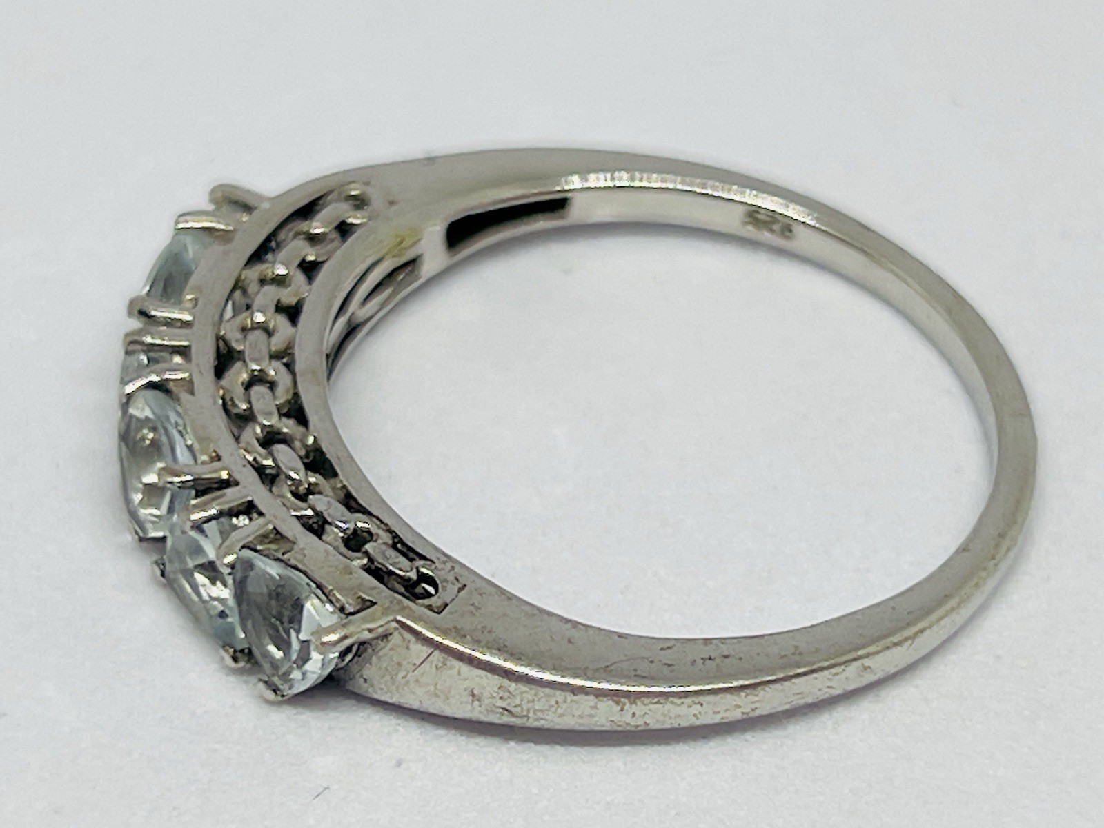 STS 925 Silver Very Light Blue Aquamarine Trillion Gemstone Band Ring Sz 9