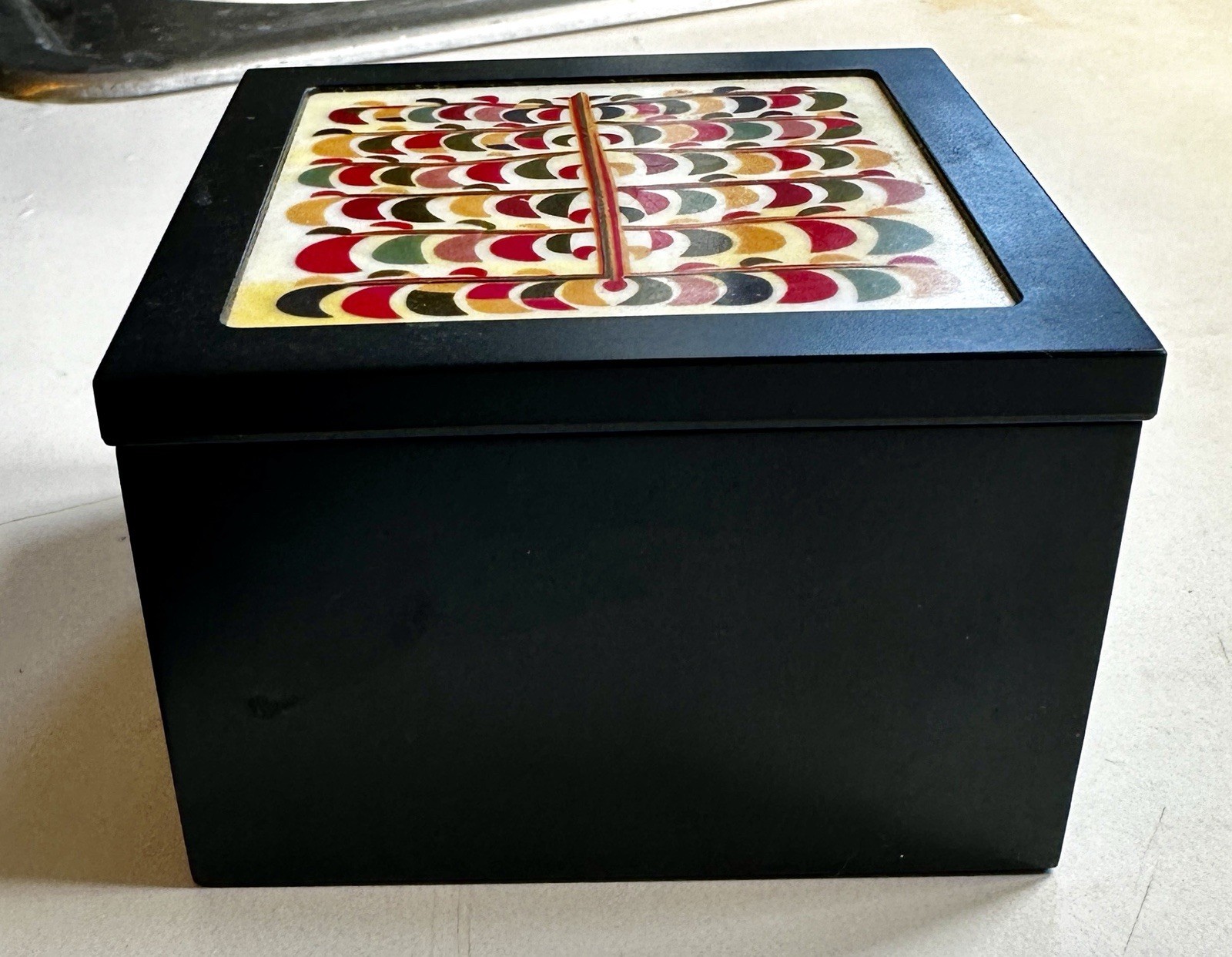 Korean Traditional Tree Of Life Pattern Mother of Pearl Accessory Box
