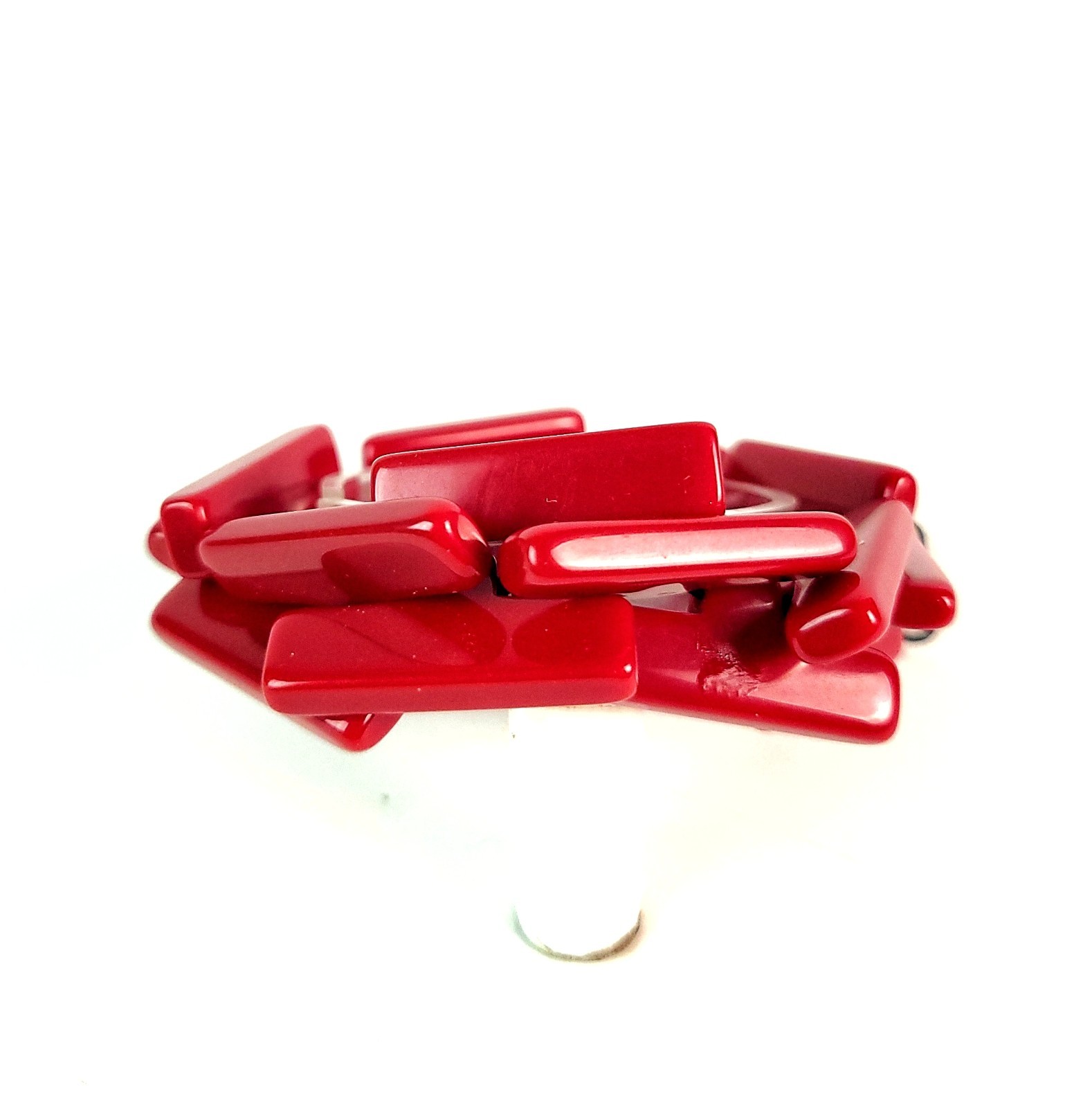 Sobral Neoconcretismo 1WJP Opaque Polished Red Beads Artist Made Stretch Bracele