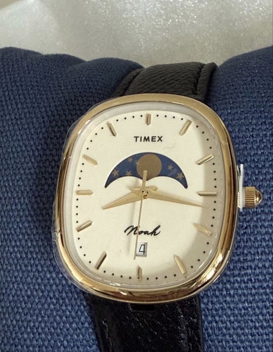 Noah x Timex Oval Moon Phase Watch Black/Gold Leather Strap New