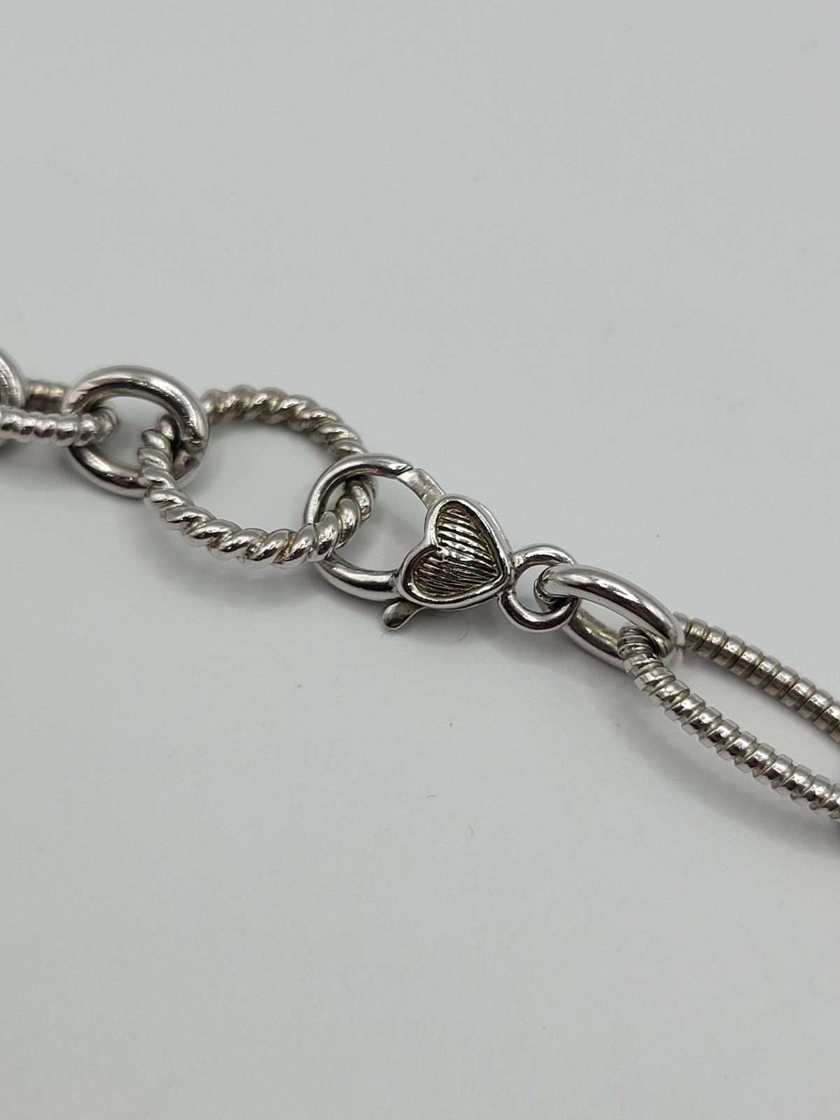 JUDITH RIPKA Sterling Silver Rope Texured Cable Link Figaro Style Chain Necklace