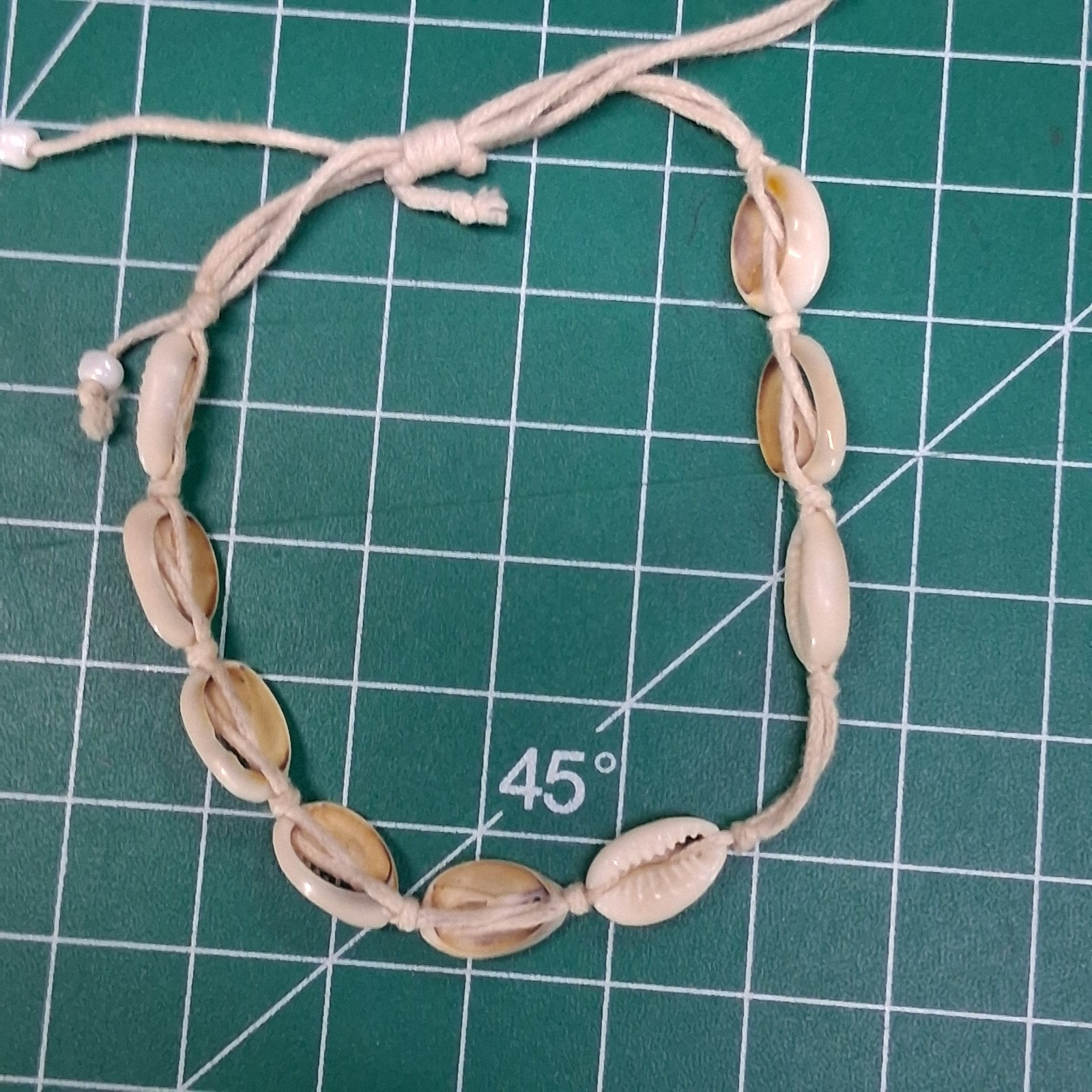 Vintage White Sea Shell Charm Adjustable Size Cotton Cord Bangle Bracelet