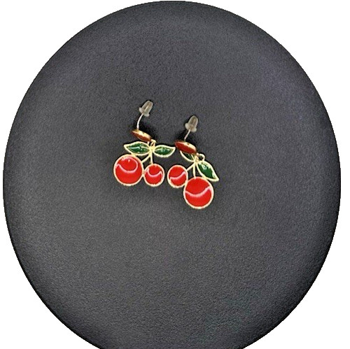 1 Pair of Vintage Earrings #6