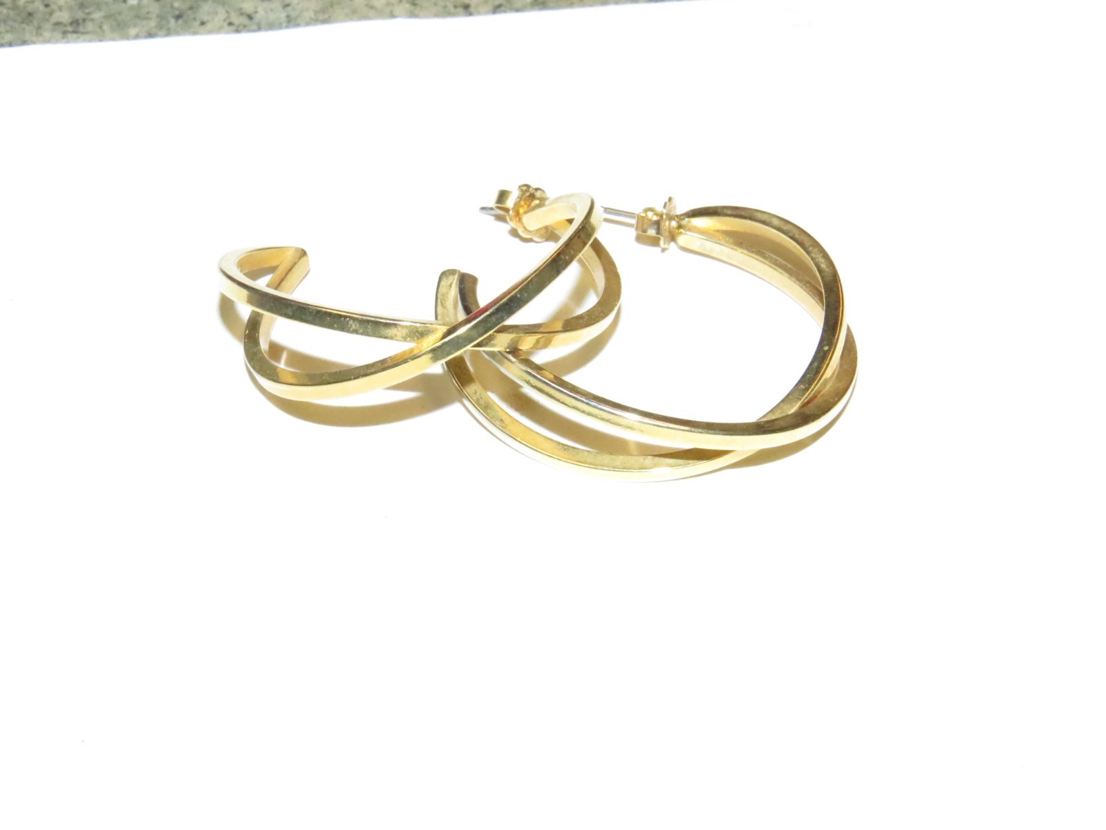 Vintage Gold Tone Metal Intertwined Hoop Dangle Drop Earrings Butterfly Closure