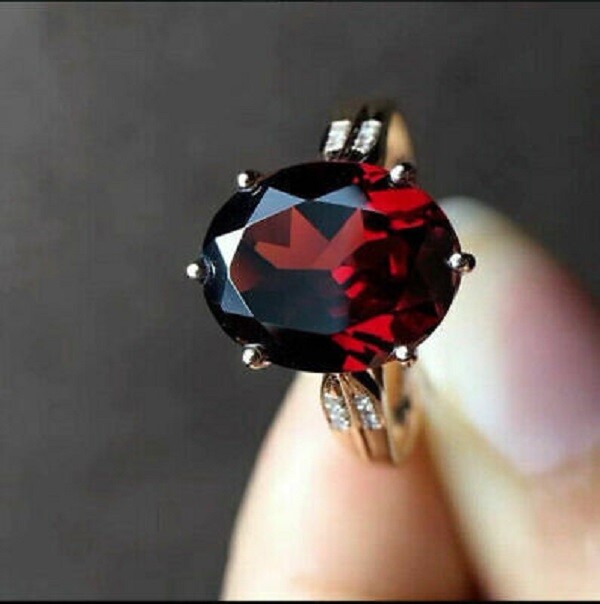 2Ct Oval Cut Red Garnet Solitaire Women’s Engagement Ring 14K Yellow Gold Finish