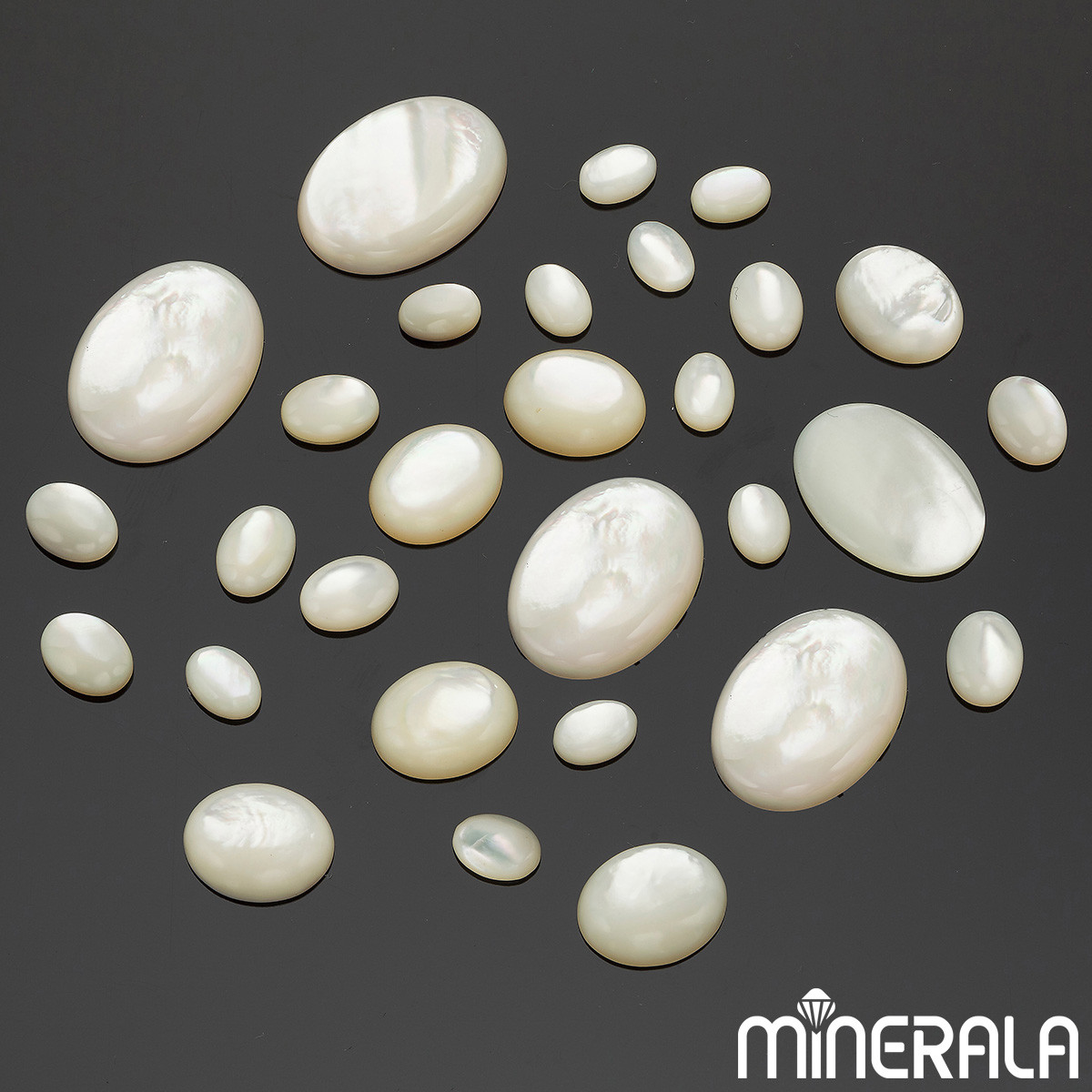 NATURAL FRESHWATER MOTHER OF PEARL SHELL 3x5mm-30x40mm OVAL CABOCHON WP001D2