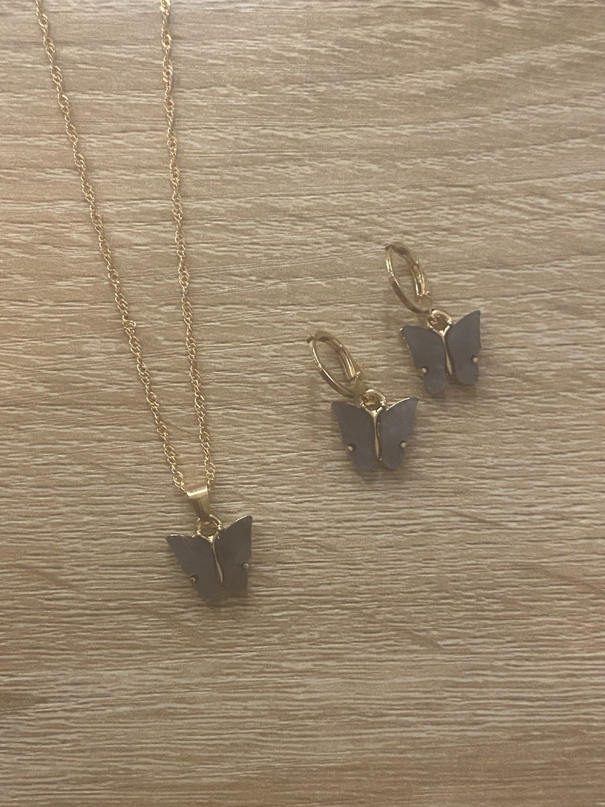 Black butterfly and earrings set