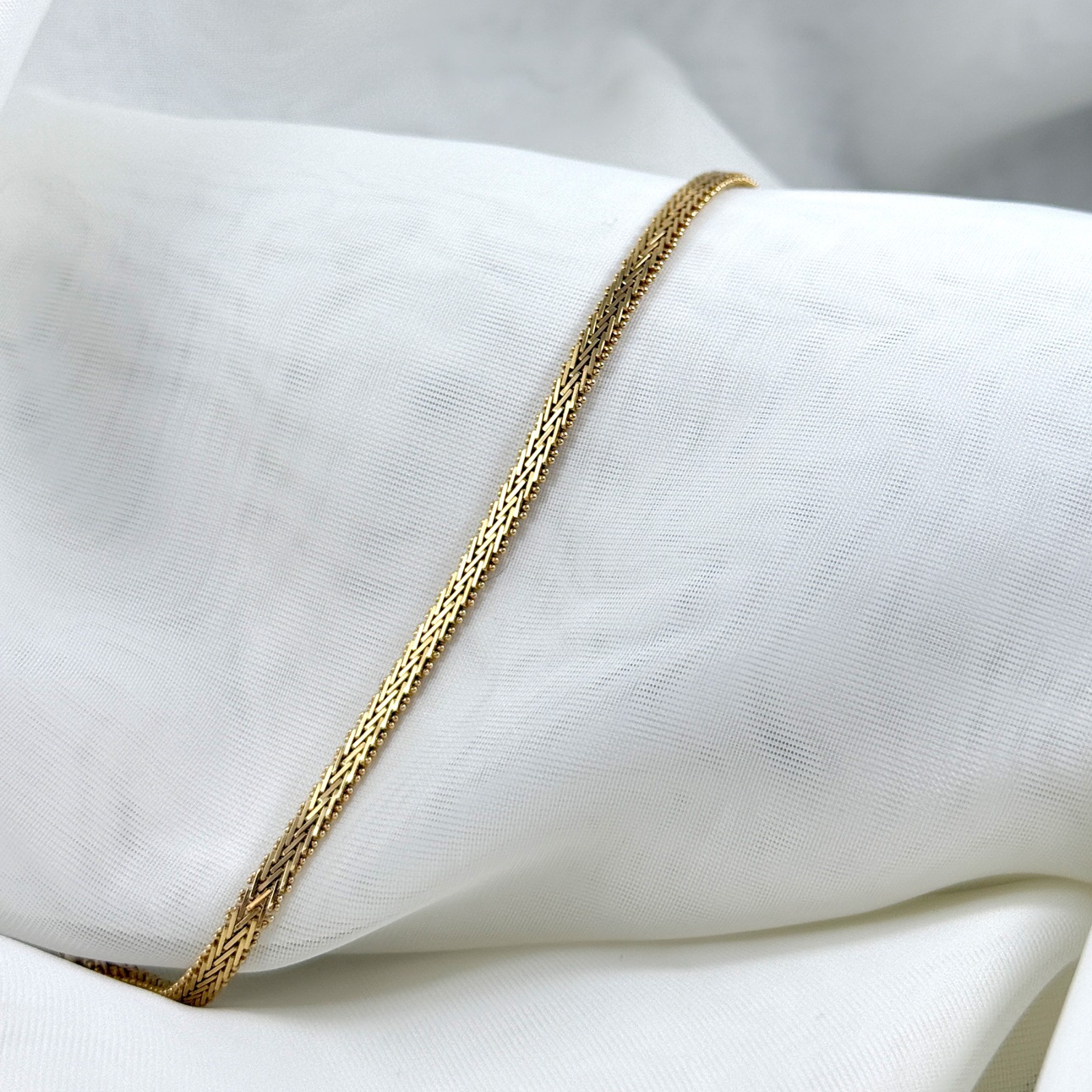 18K Solid Gold Braided 7″ Bracelet, Herringbone Woven, 9g Mexico Yellow Gold