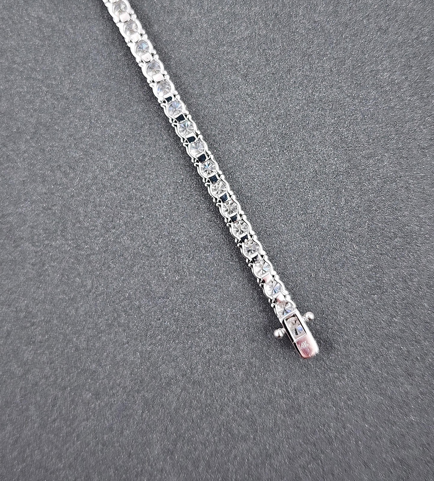 7.42 ct Diamond Tennis Bracelet