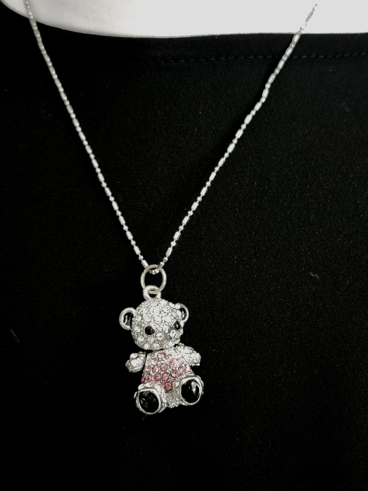 Silver Toned Teddy Bear Chrystal Pendant Necklace With Moving Head Pink White S