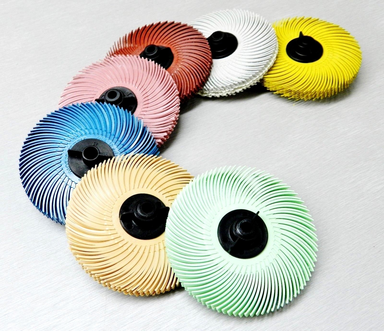 3M Radial Bristle Disc Brush 3″ 7 Grades 6-PLY with Hubs 7 Various or Assortment