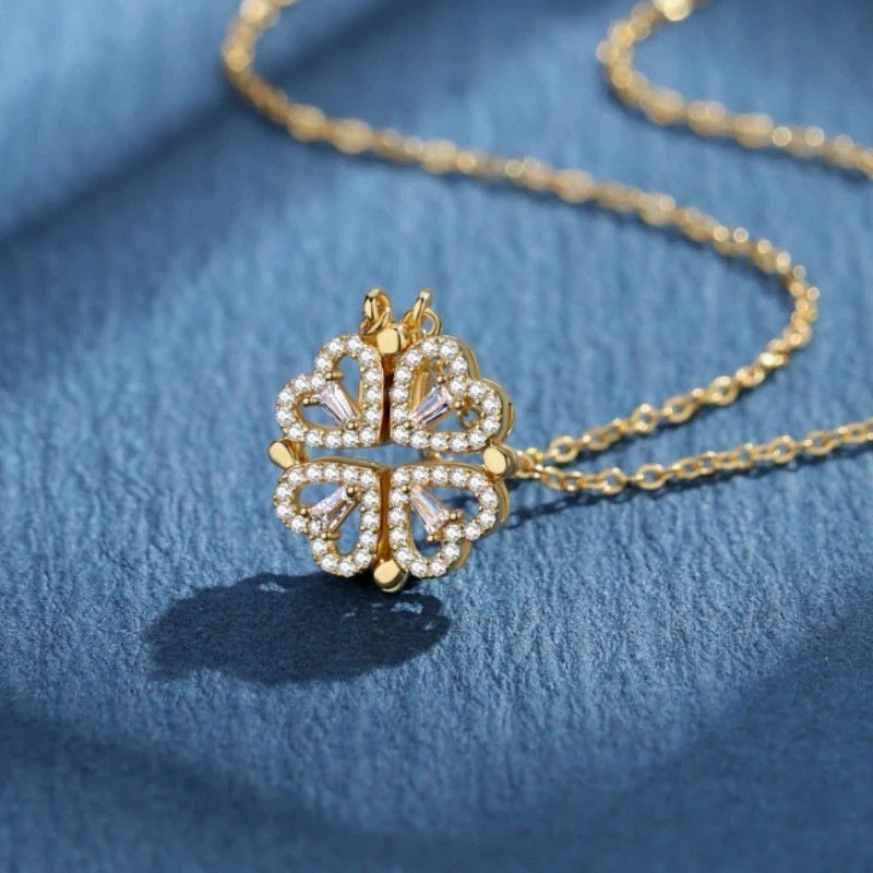 Four Leaf Clover Magnetic Folding Convertible Heart Pendant Necklace