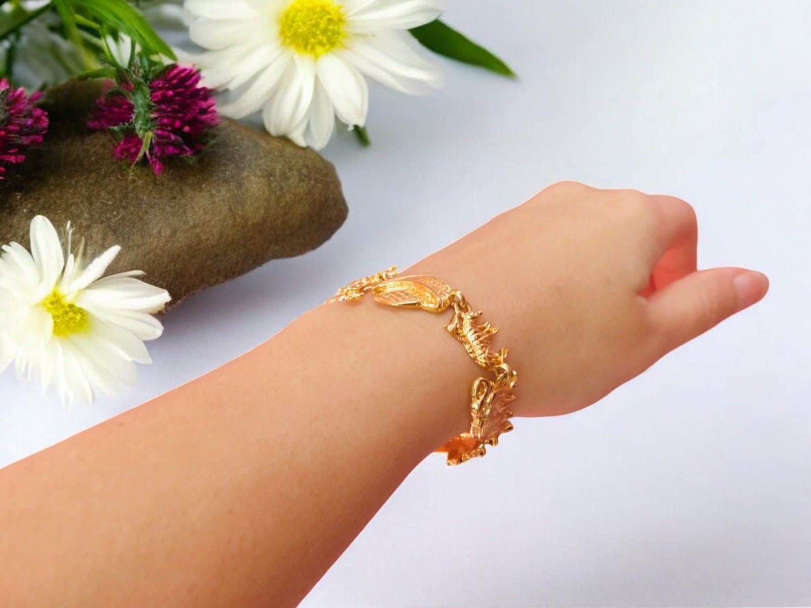 Noahs Ark Gold-Tone Charm Bracelet With Animal Design & Clasp Closure