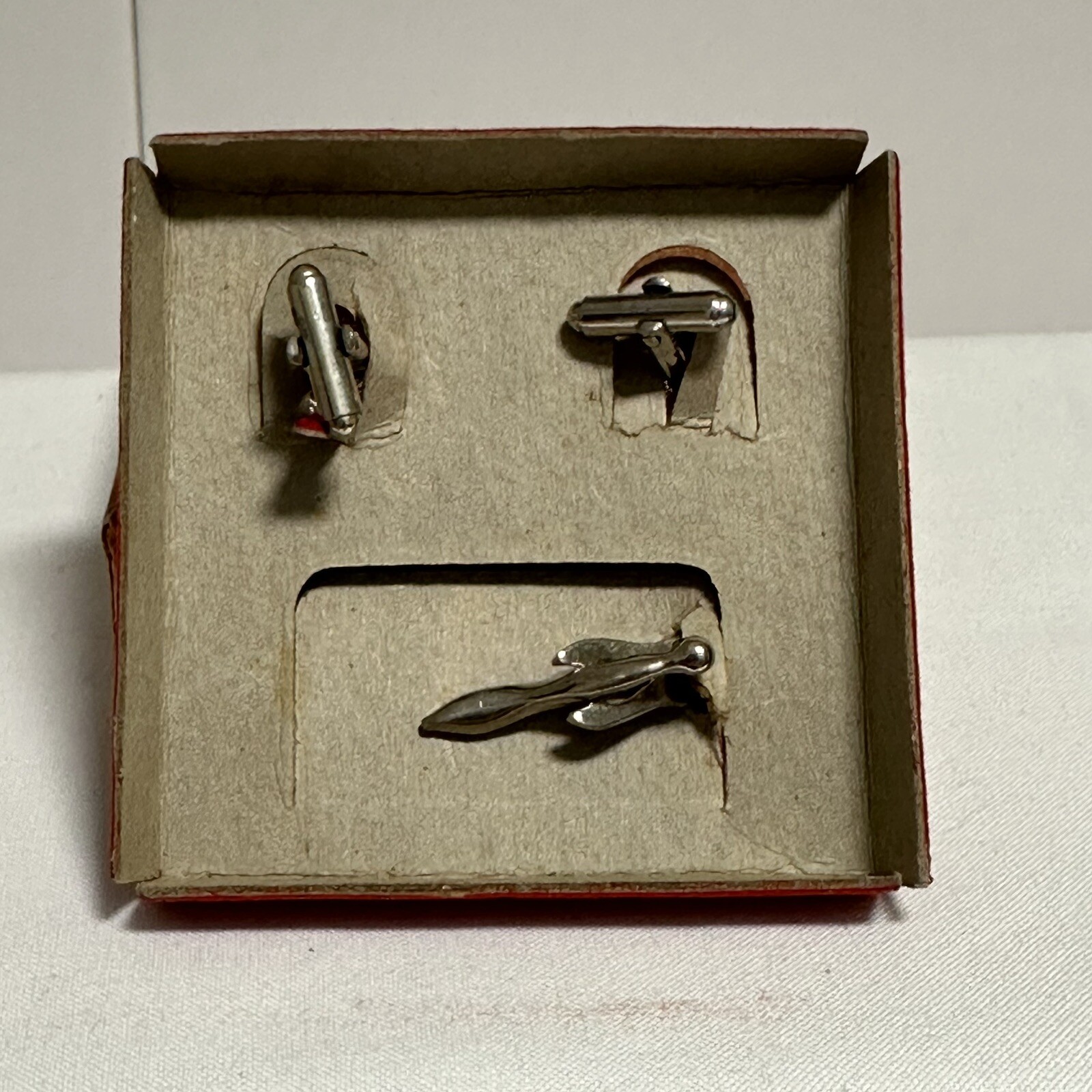 Vintage Cufflinks Tie Bar Set Silver Tone Steam Shovel Paper Box Leather Print