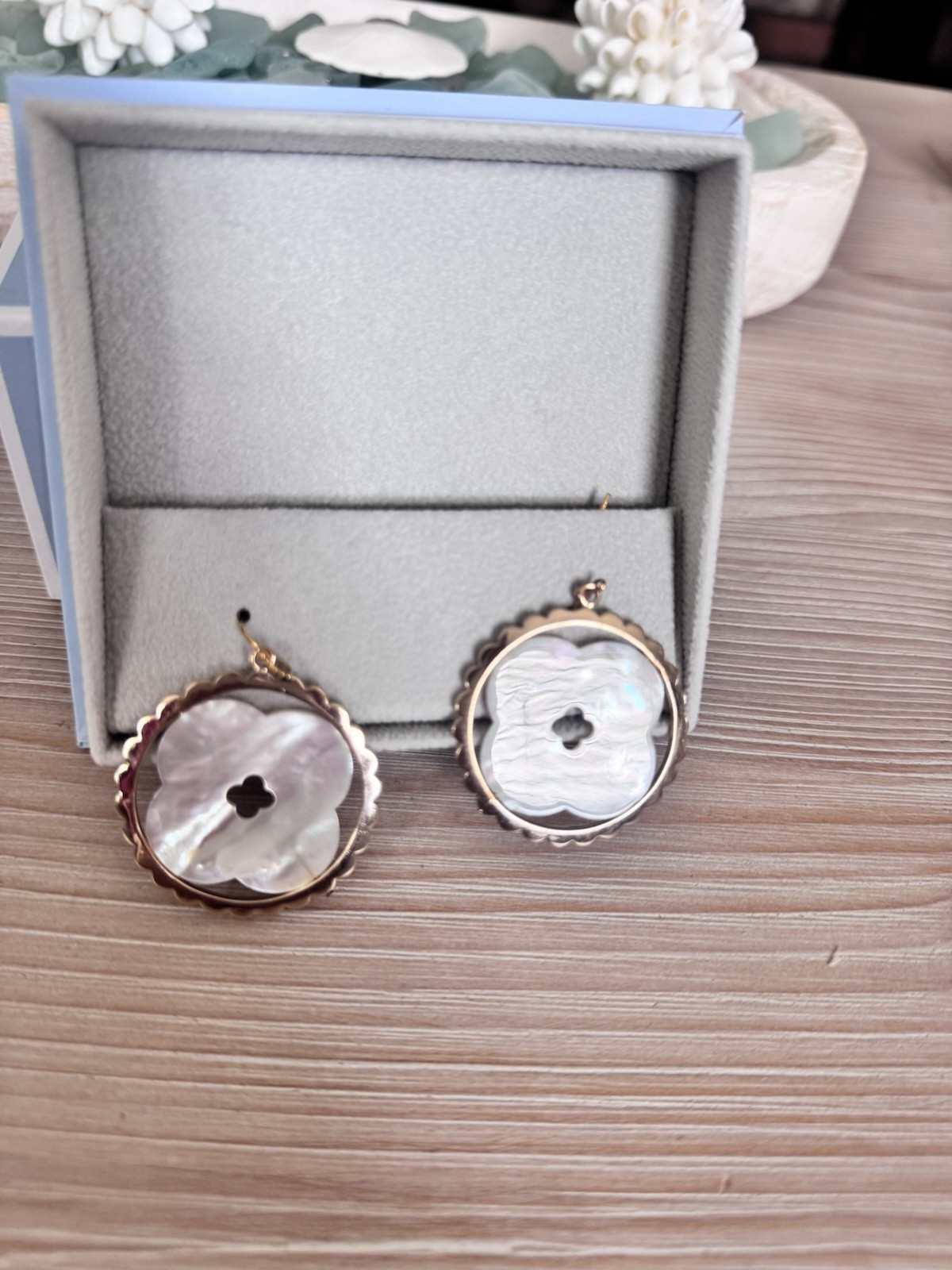 Asha Ashley McCormick Earrings Mother of Pearl Gold Tone With Box