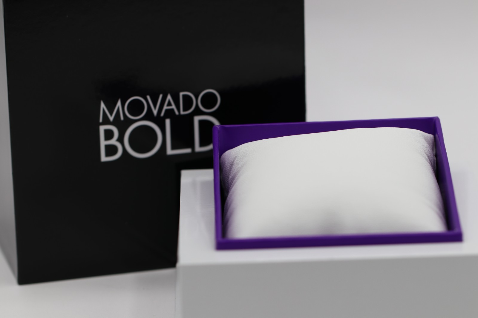 Movado BOLD Horizon 3601091 Taupe Dial Stainless Steel 34MM Ladies Watch