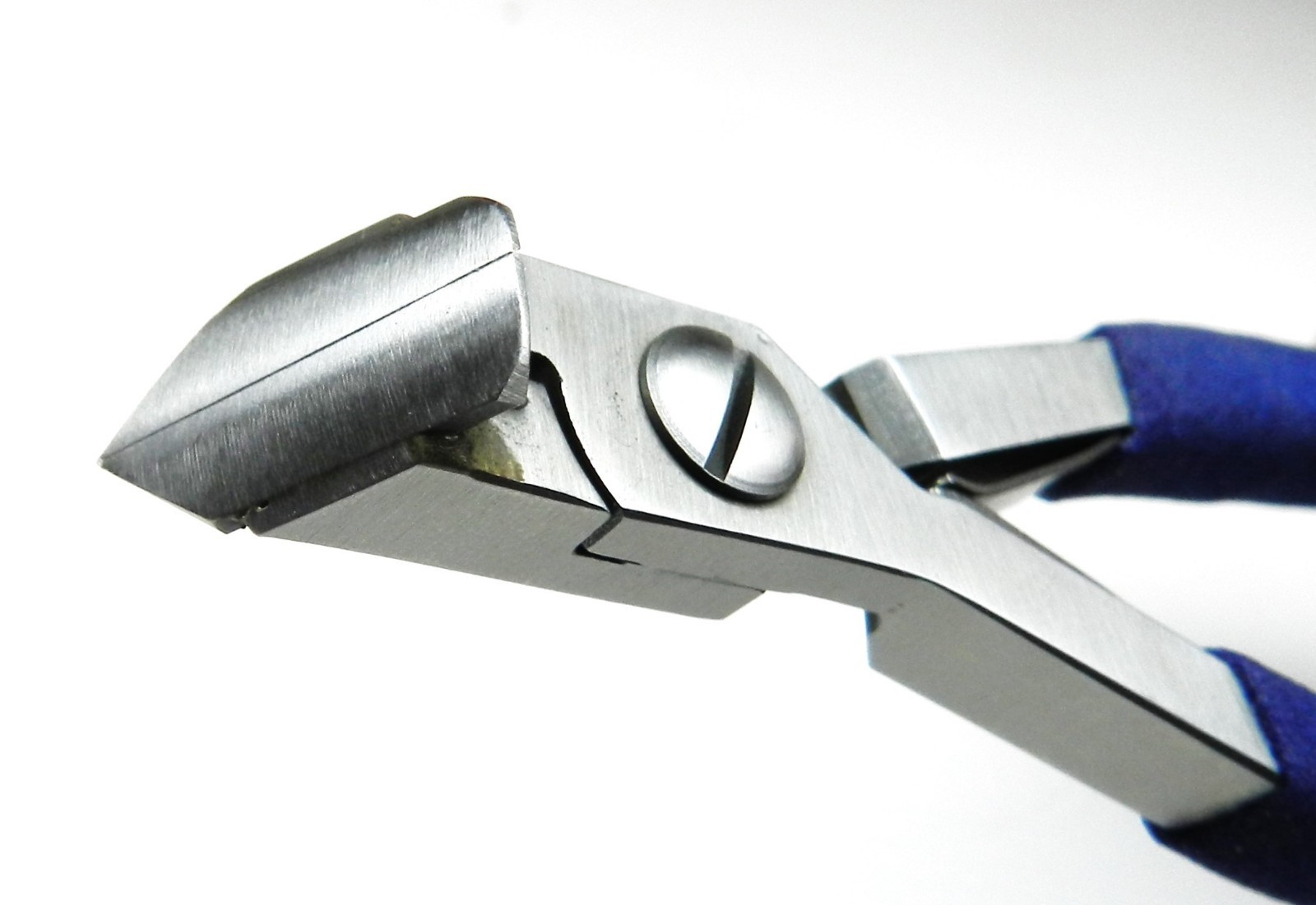 High Precision Flush Cutting Oblique Cutter by Peer Vigor Made in Switzerland