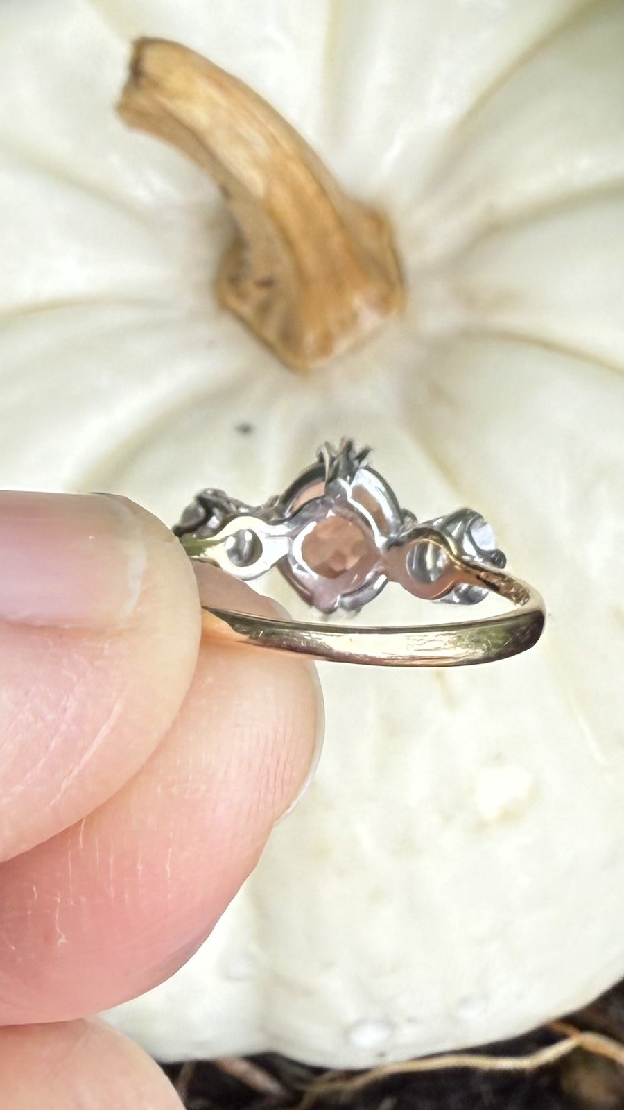 Victorian Trilogy Ring in 18KYellow & White Gold, Spinel 1Ct & 2 (22.5pt) diamon