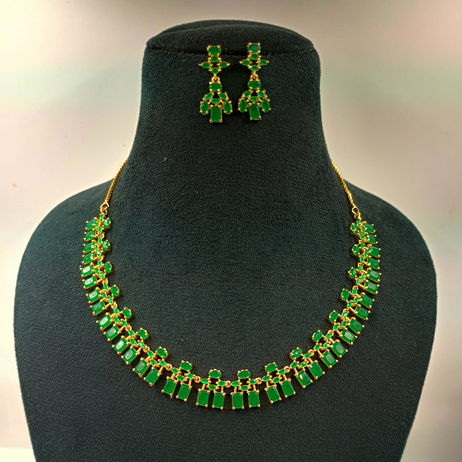 22K Gold Plated South Indian Emerald Necklace Ethnic Bridal Jewelry Set