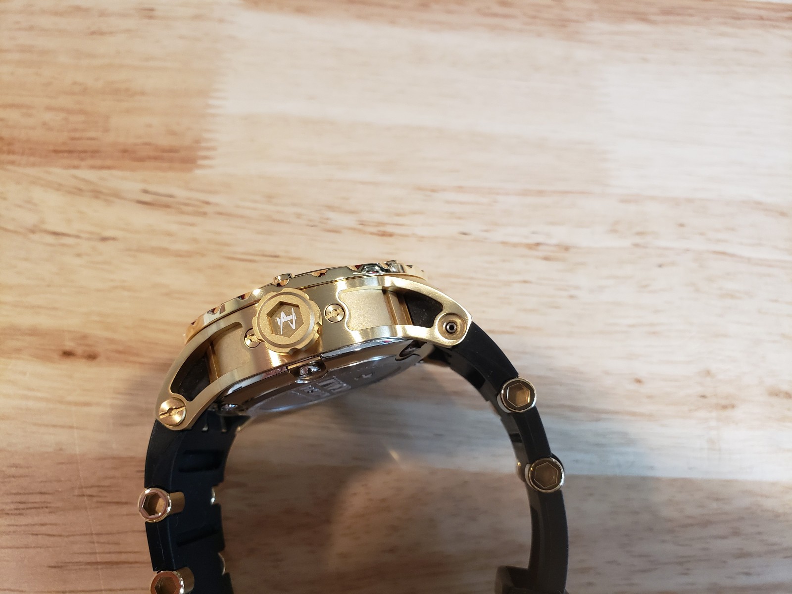 Invicta Reserve Subaqua 6185
