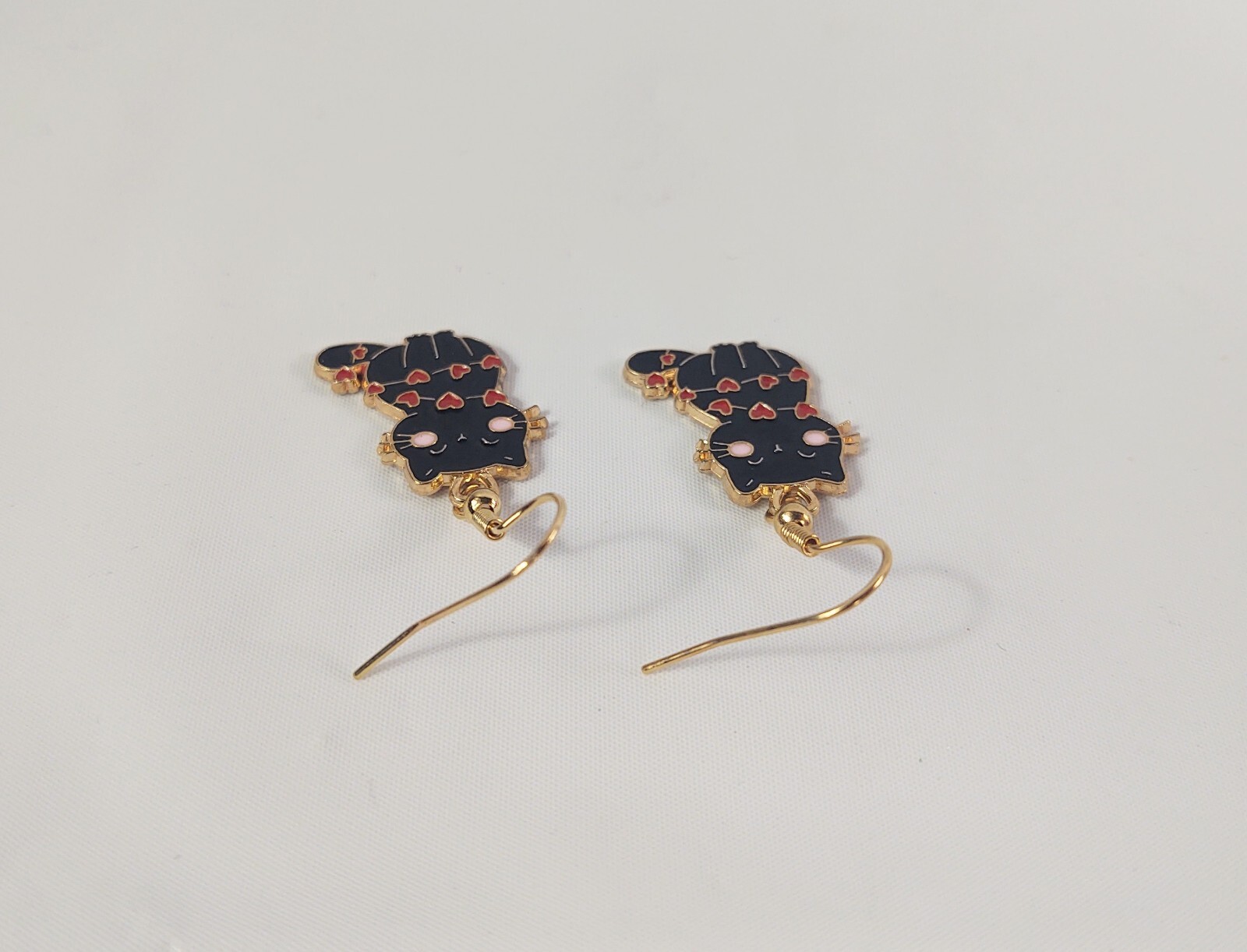 Hook Drop Dangle Pierced Earrings Black Cats Red Hearts Love Costume Jewelry