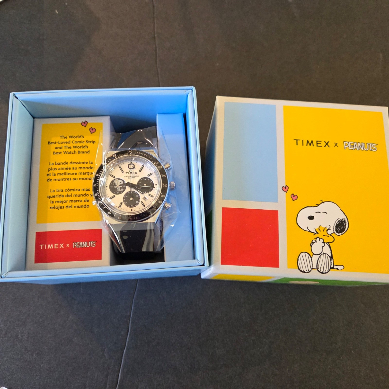 Authentic Q Timex Chronograph x Peanuts Snoopy Limited Edition TW2W68900