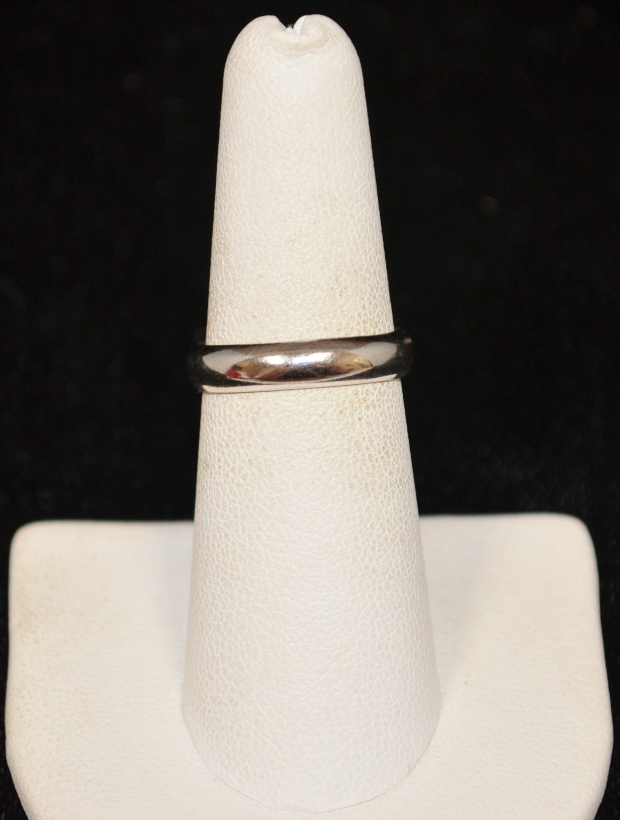 Sterling Silver Simple Smooth Band Ring SZ 6.75 #FMD761