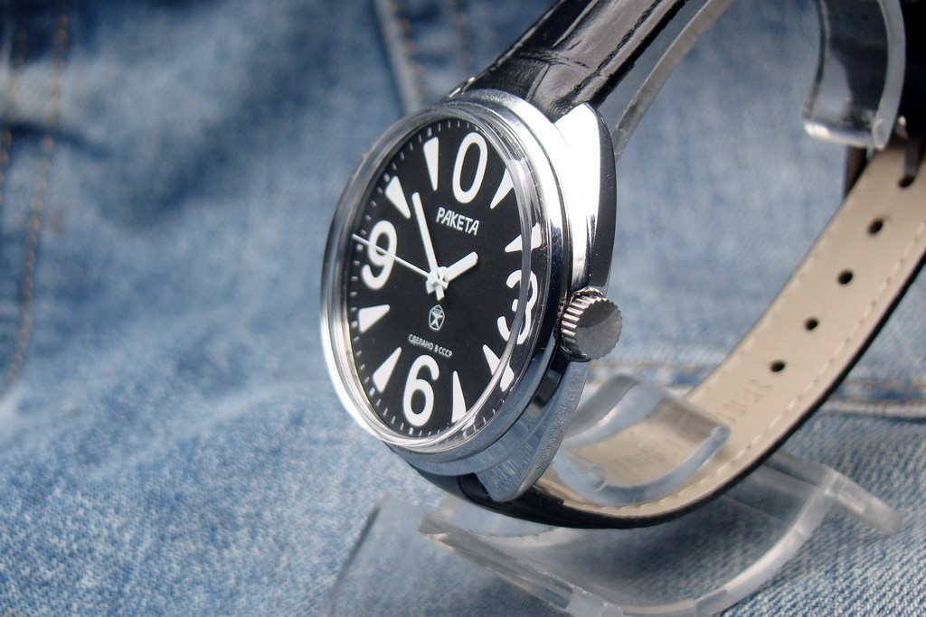 RAKETA BIG ZERO RUSSIAN SOVIET USSR CLASSIC MECHANICAL WATCH 80s excellent 8