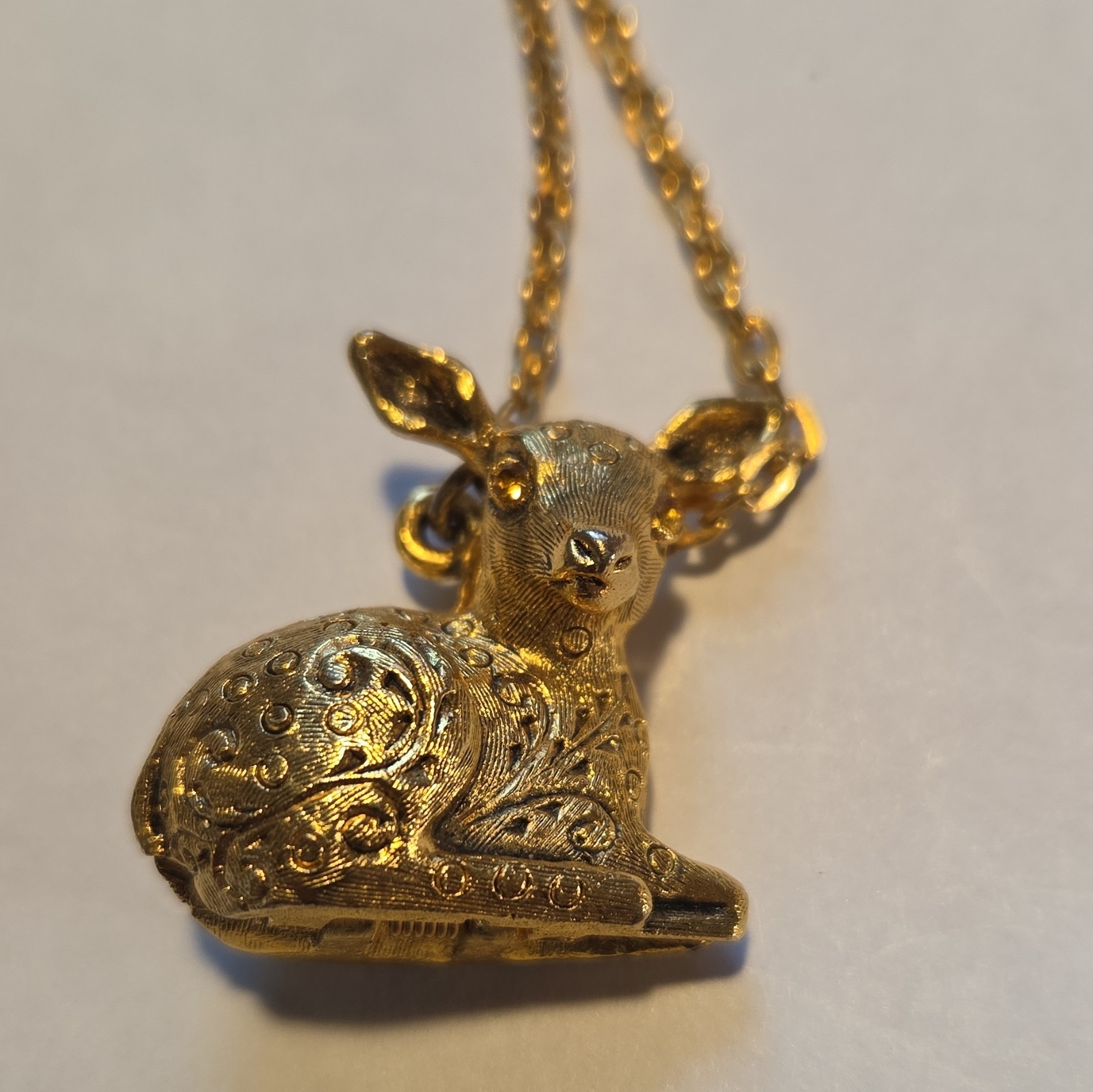 Max Factor Gold Tone Animal Locket Pendant Necklace, Metal, No Stone Cable Chain