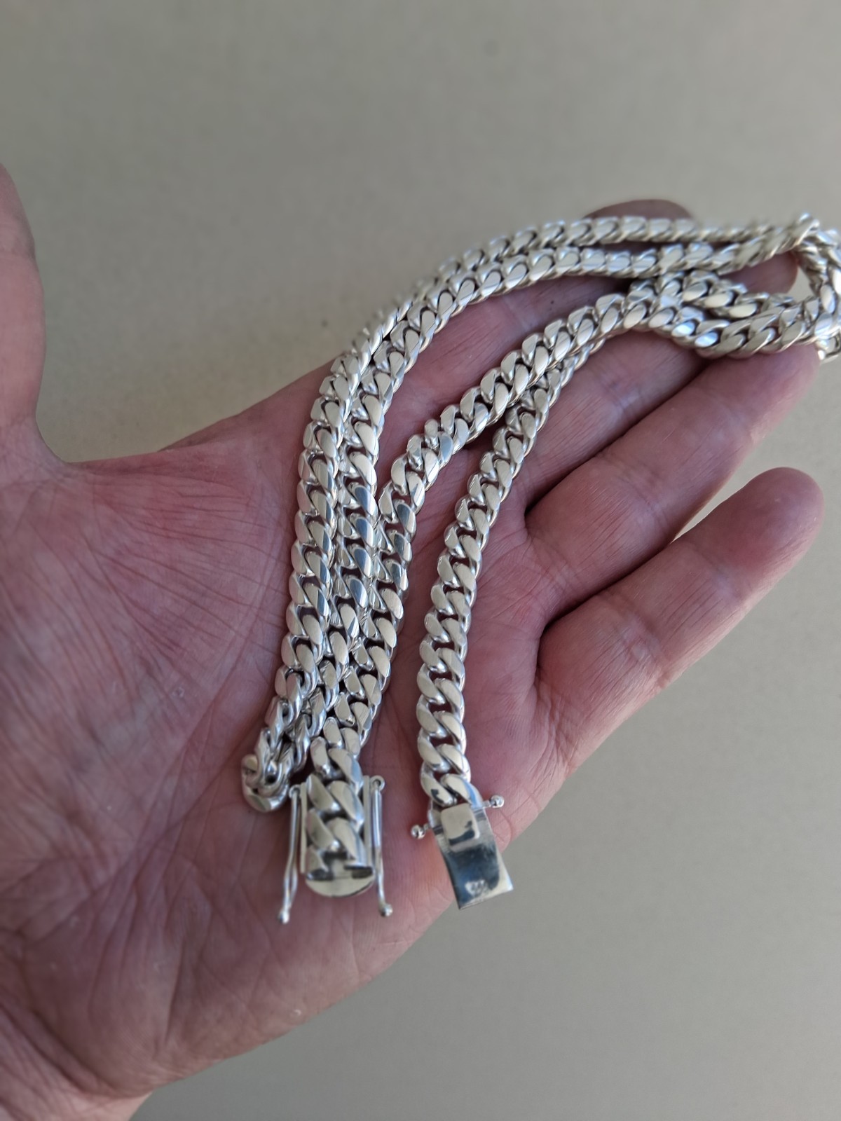Miami Cuban Link Chain 999 pure Silver 19 1/2 ” 7.5 mm 80 Grams.