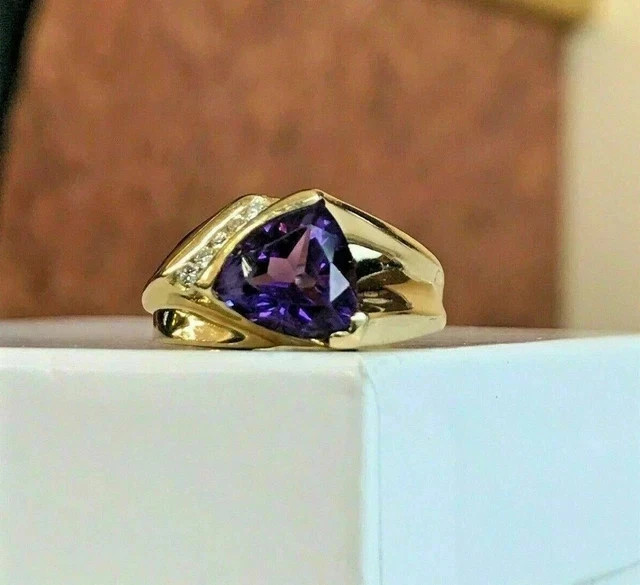 2.20Ctw Trillion Cut Lab Created Amethyst Wedding Ring 14K Yellow Gold Plated