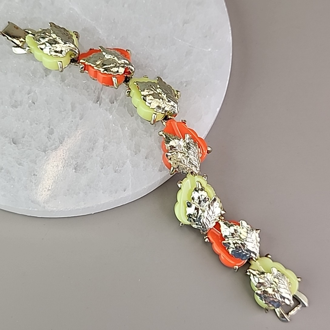 Vintage Leaf Bracelet Bright Orange Yellow Gold Tone Linked 6.5 in